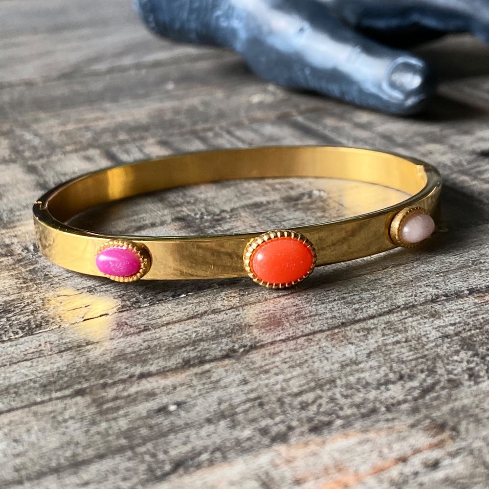 NEW Gold Bangle Bracelet With Stone Accents